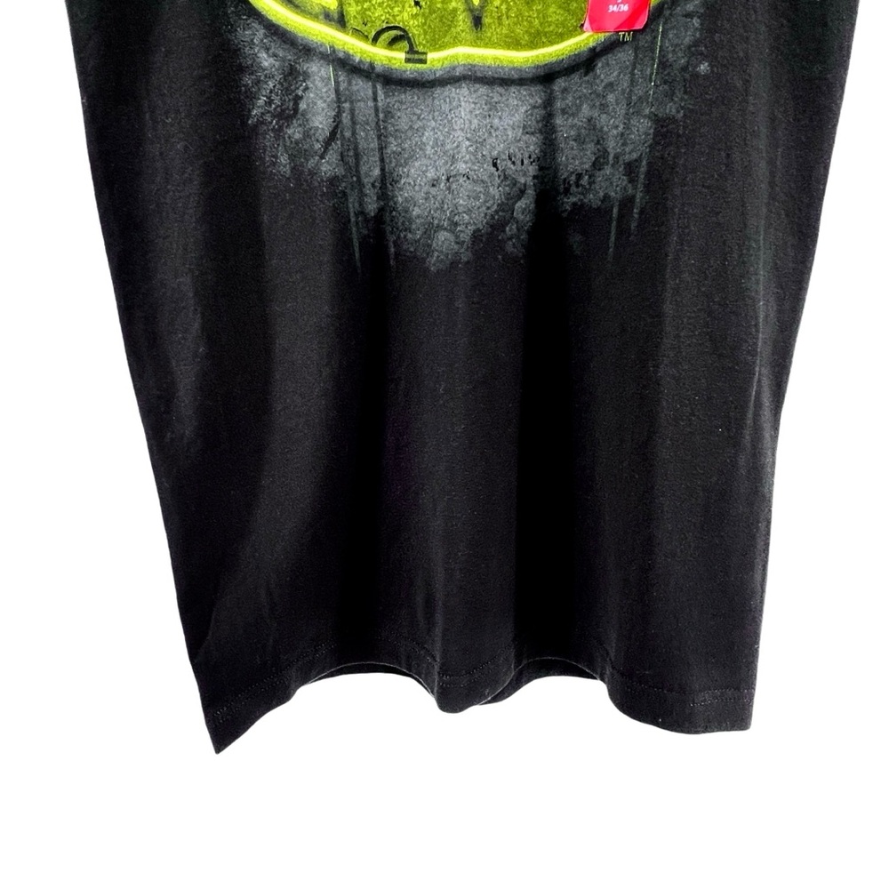 DC Comics NWT Mens Batman Logo Graphic T Shirt  Small Black Yellow Bat Signal - Picture 9 of 13